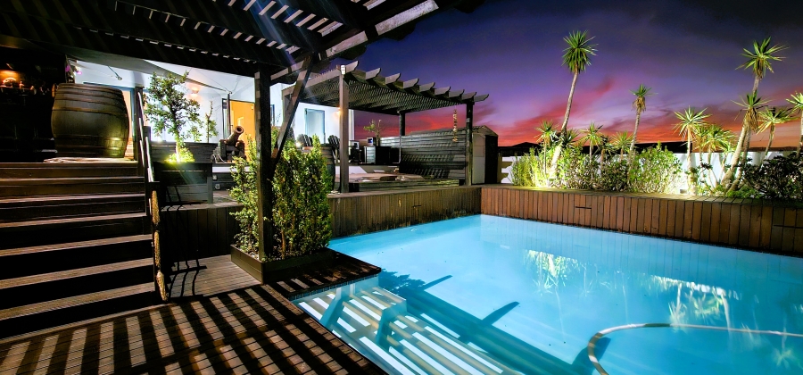 7 Bedroom Property for Sale in Country Club Western Cape